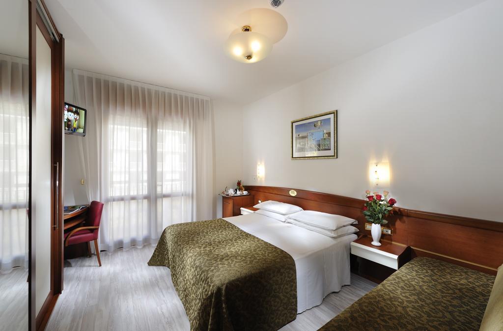 Hotel Eden Бібіоне Екстер'єр фото